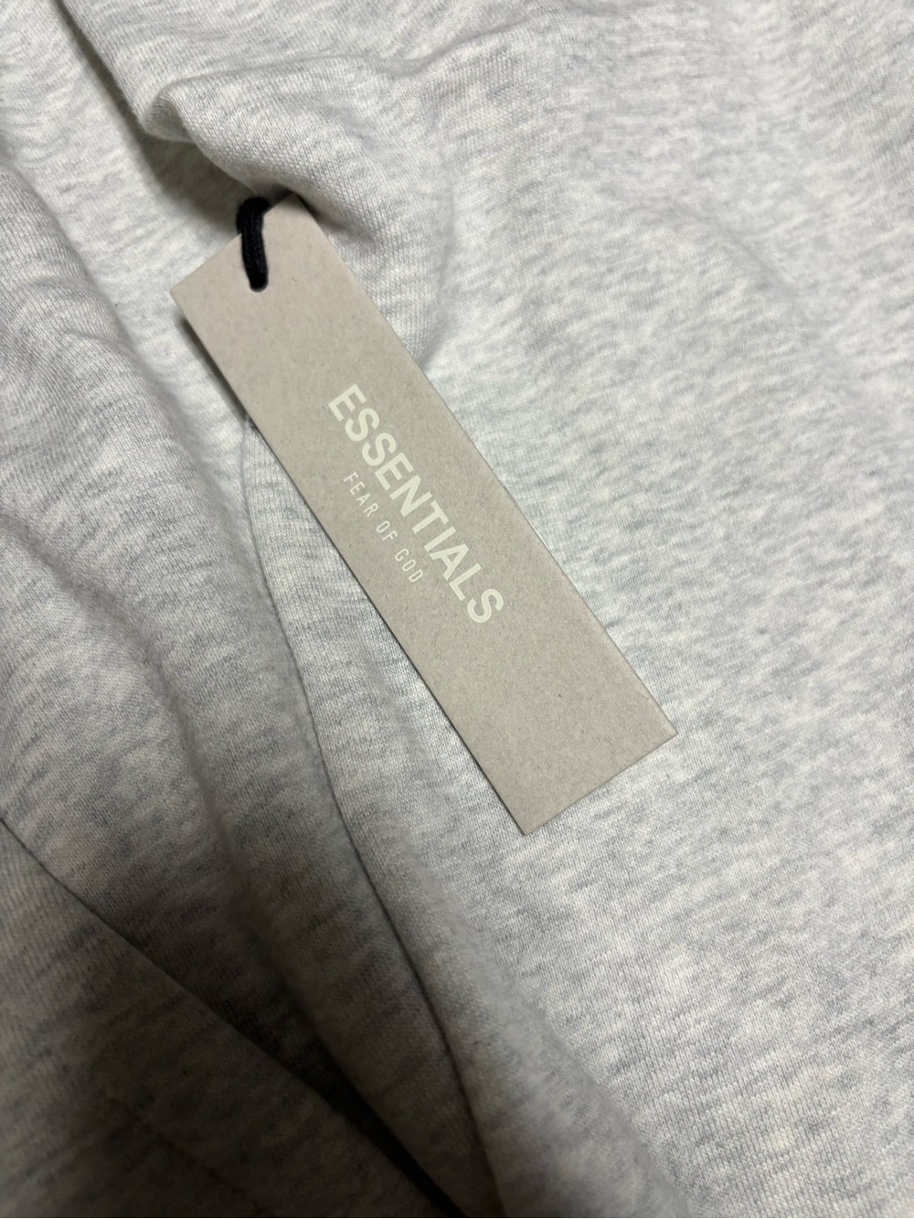 Fw21 fear of god essentials Light Oatmeal Hoodie - Picture 2 of 6